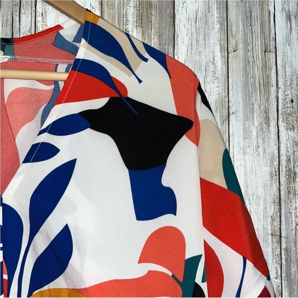 Jodifl Havana Abstract Floral Blouse - Picture 3 of 5